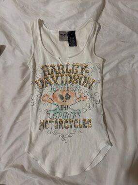 Harley-Davidson White Tank Top with Orange and Black Skull Graphic